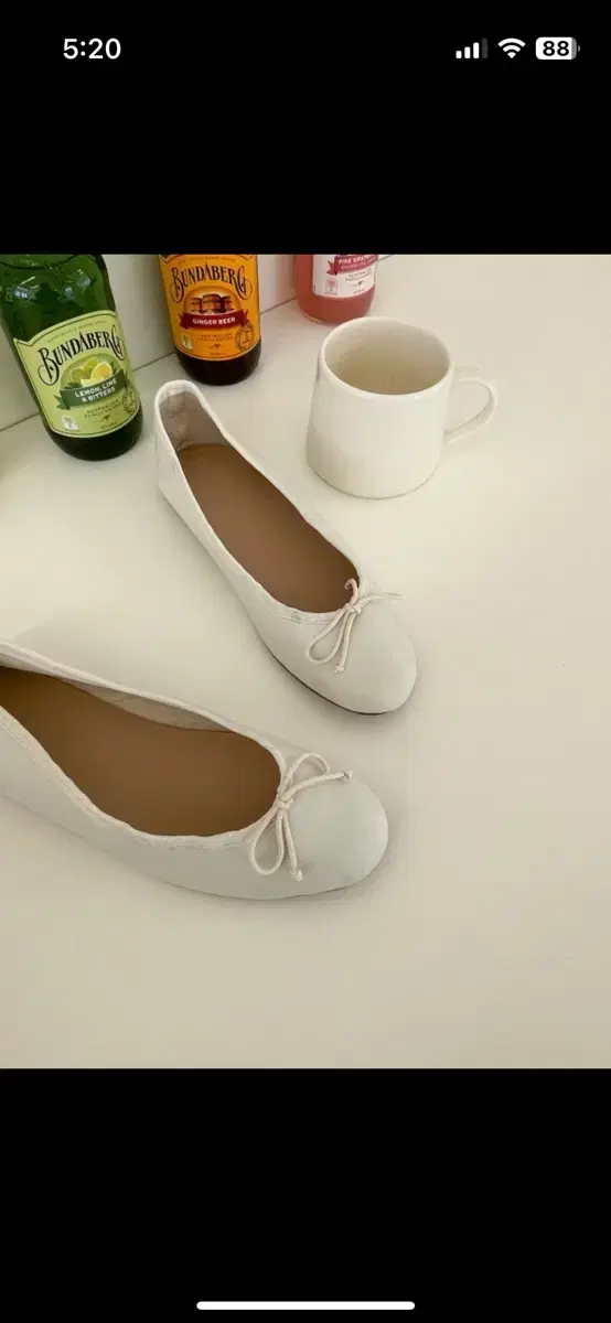 [New] 100% Sheepskin Ivory Flat Shoes