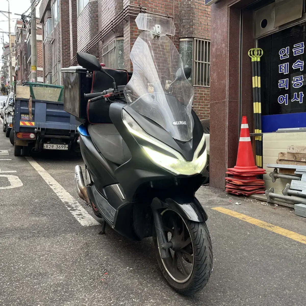 2020년형 PCX125 혼다 익실머플러 구조변경차량 125만원