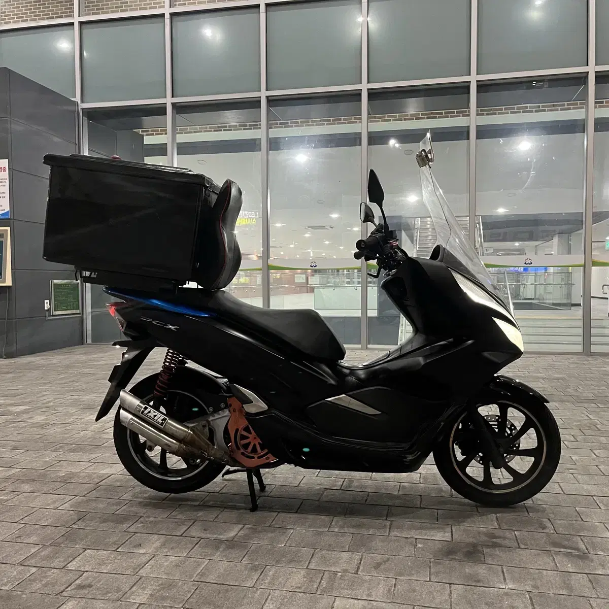 20년형 혼다 PCX125 머플러구변완료 튜닝 129만원