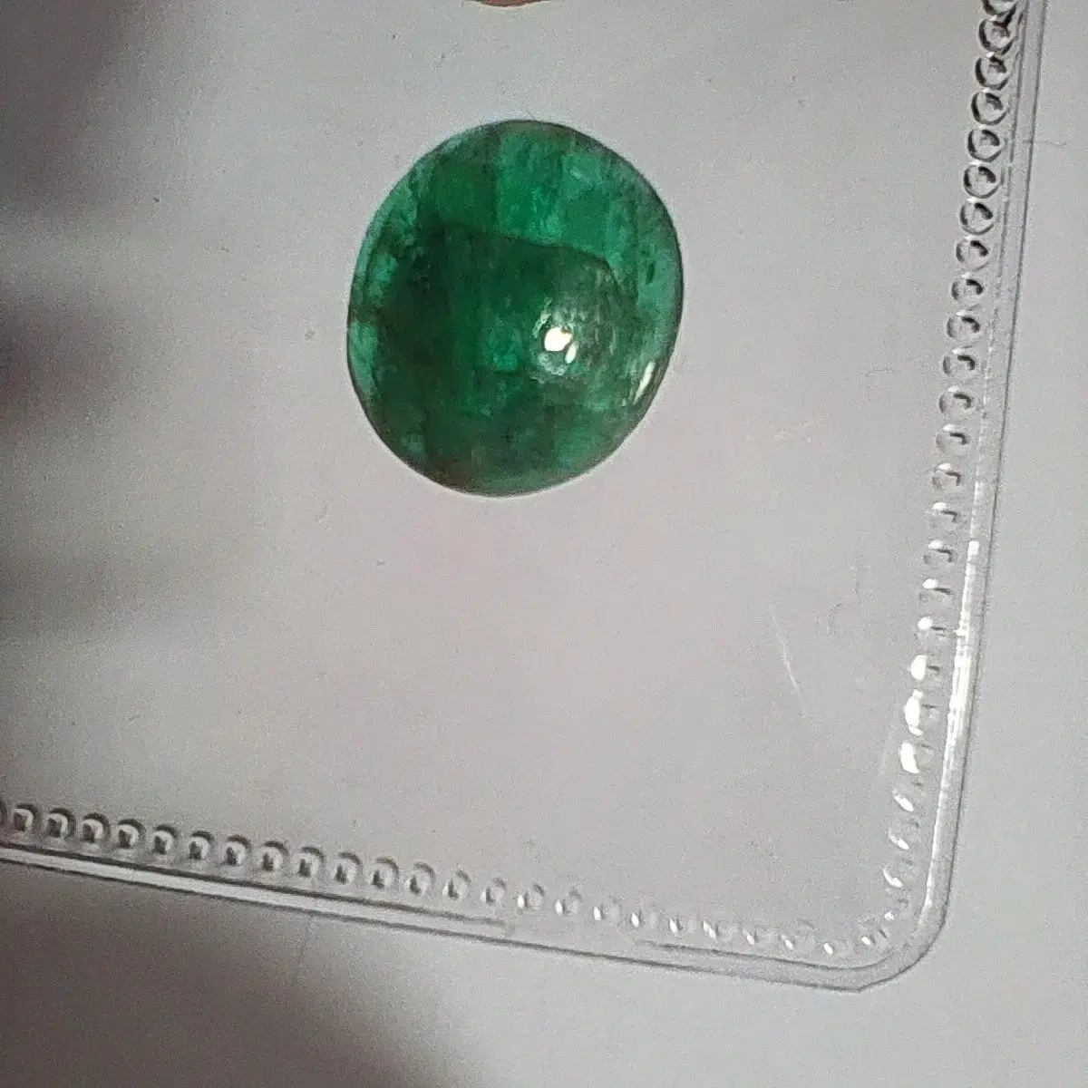 Emerald 3.5ct Cabochon Nayeon Stone