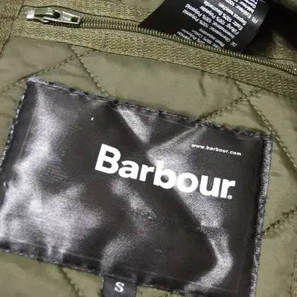 바버 Barbour 정품 퀼팅패딩 카키자켓 택S 실측95