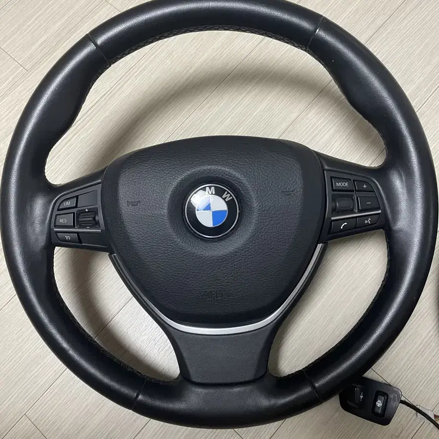 bmw 스포츠핸들 열선스위치