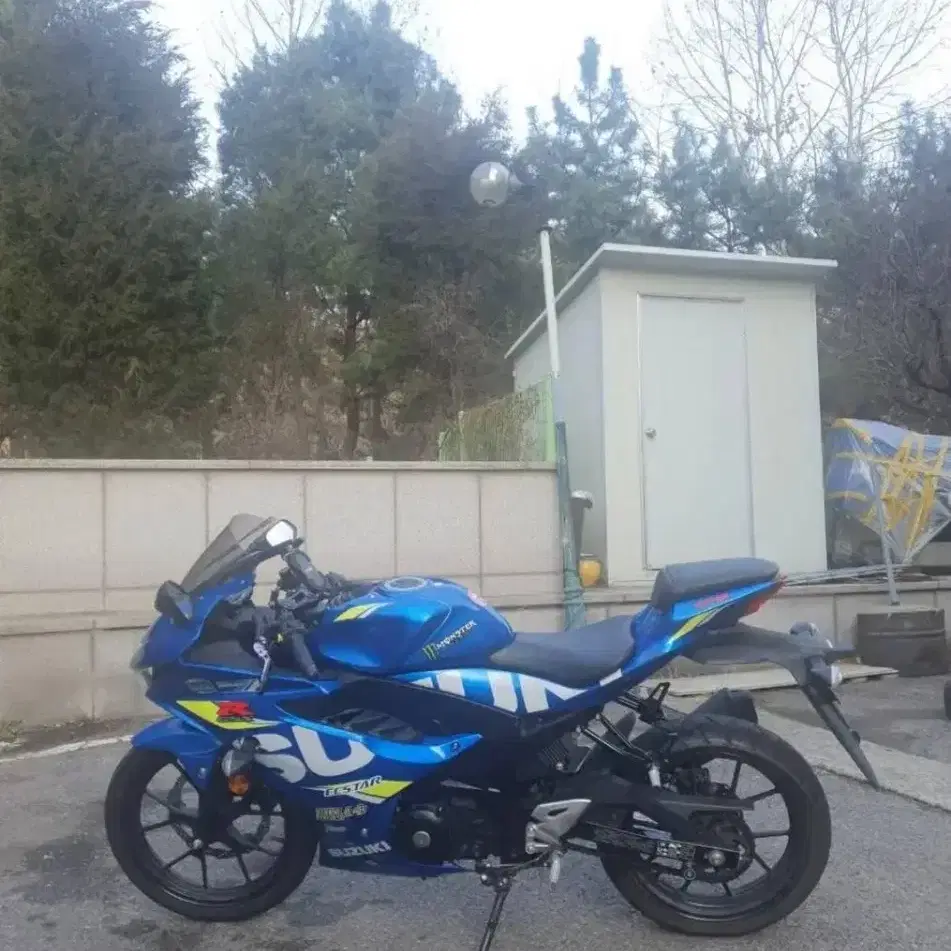 스즈키 GSX-R 125 20년식 깔끔한차량