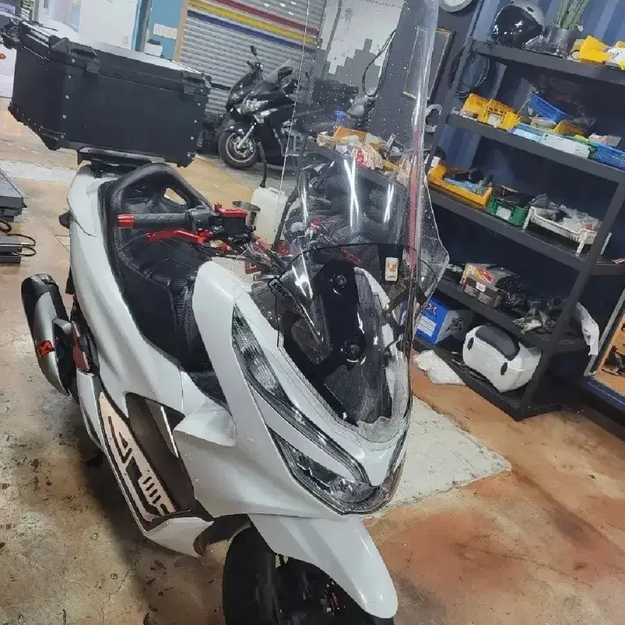 pcx20년식