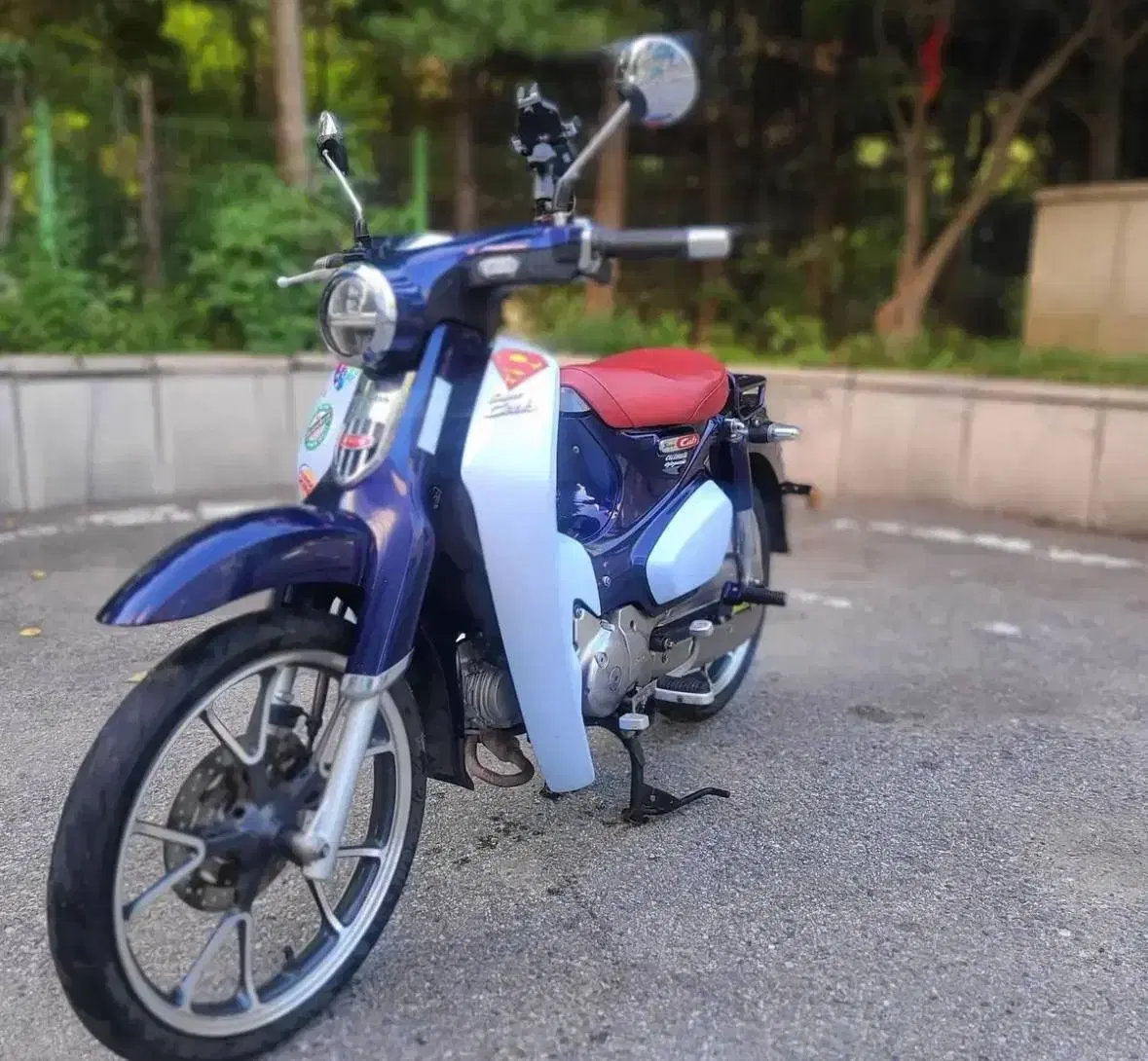 혼다 C125 Abs 20년식 외관깔끔