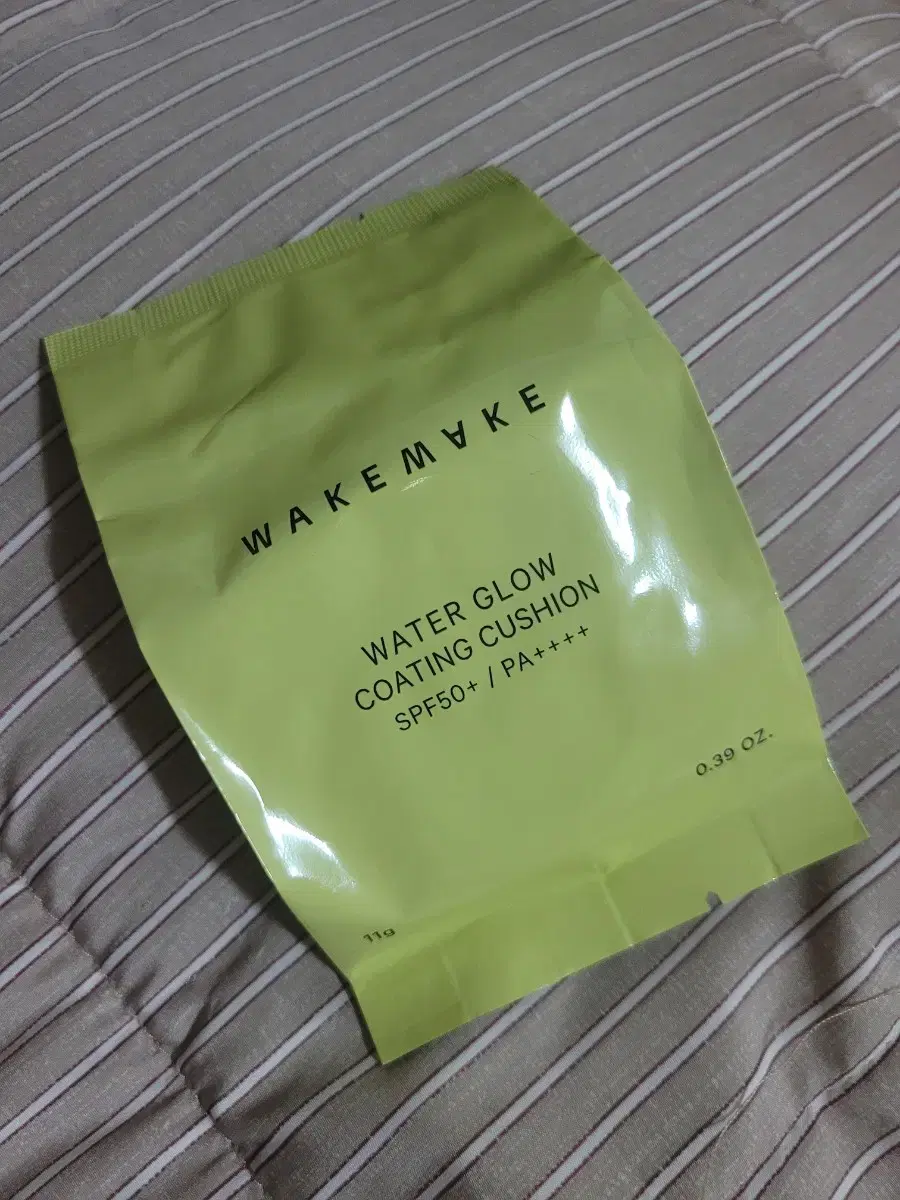 Wakemake Water Glow Coated Cushion 23 Beige Refill