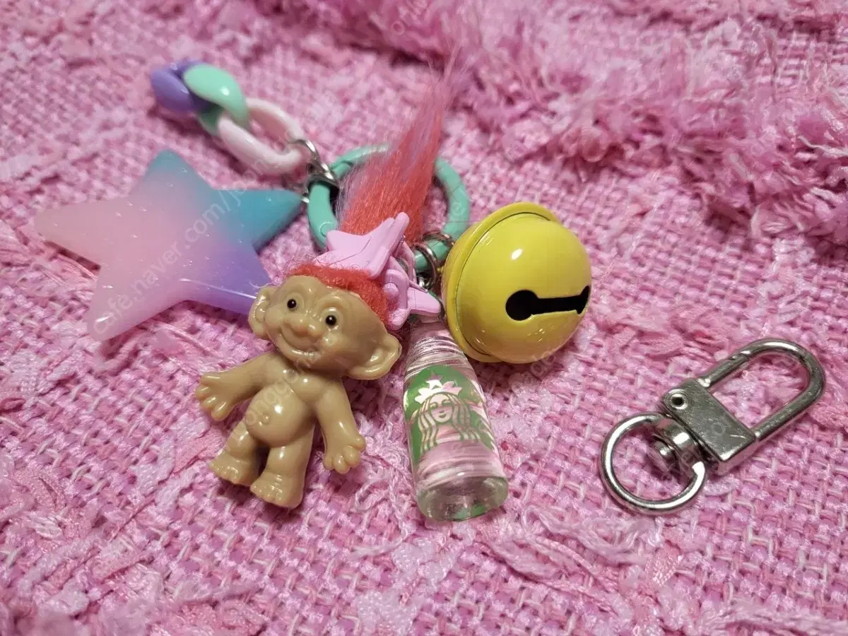 Lucky Troll doll keyring New