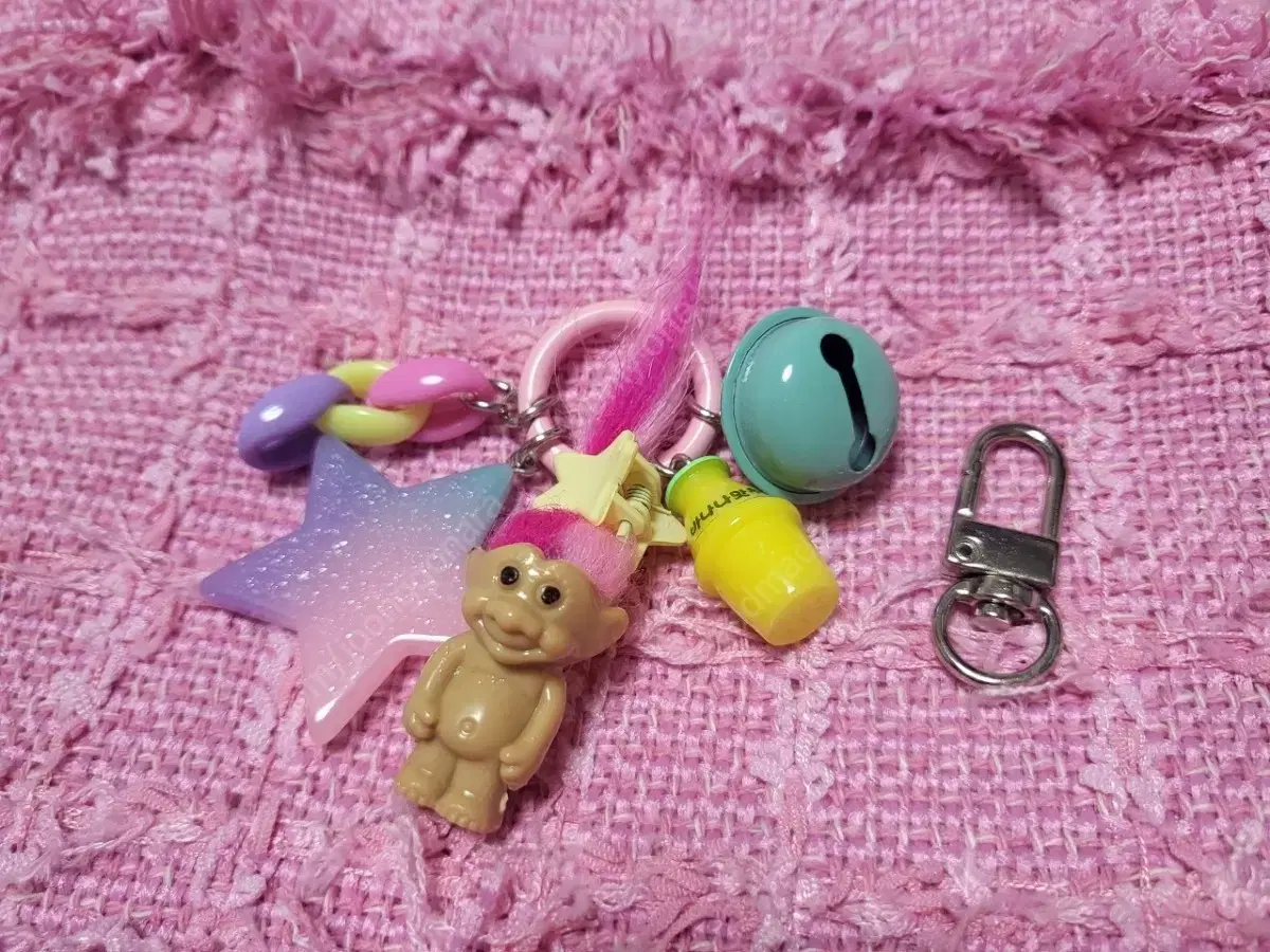 Lucky Troll doll keyring New