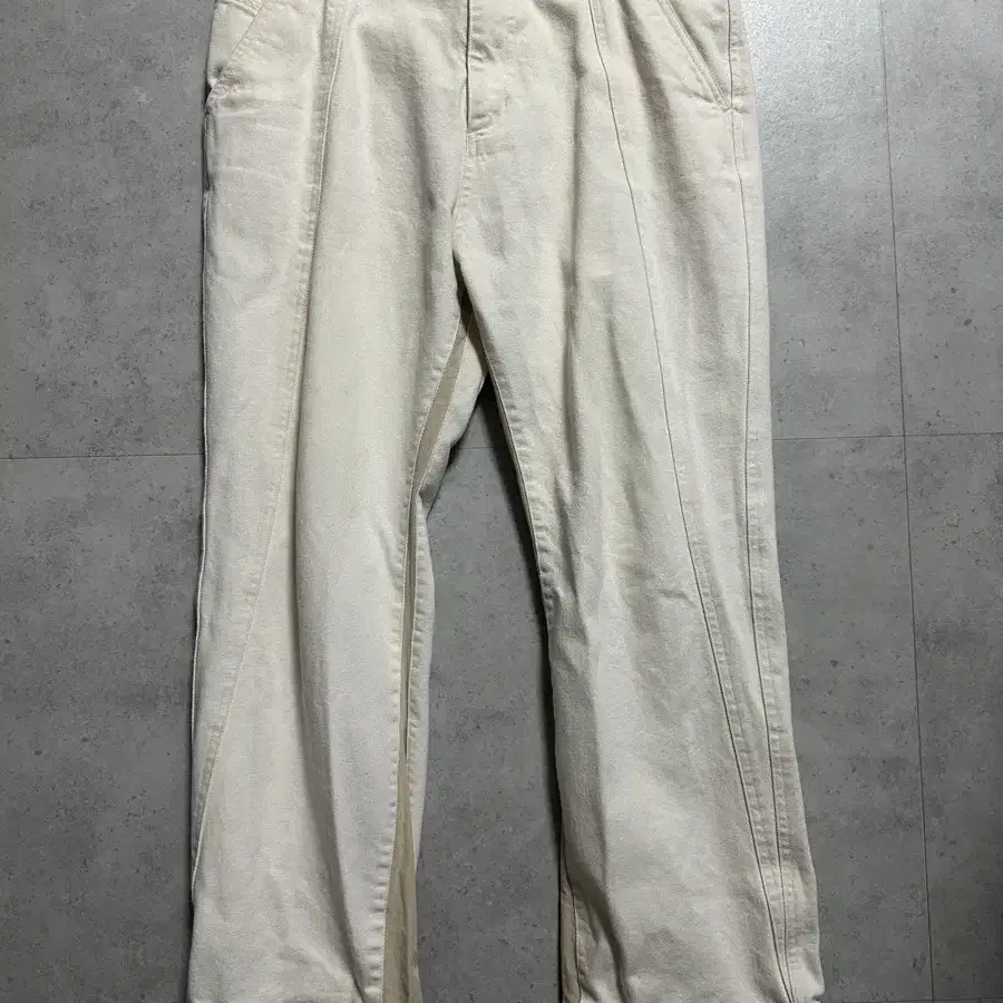 (2) xlim ep.2 pants ivory