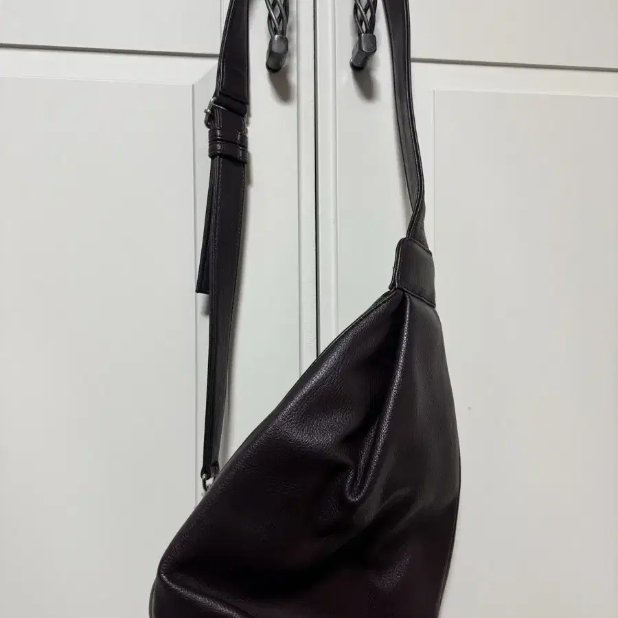 르 슬링백 브라운(le) sling bag