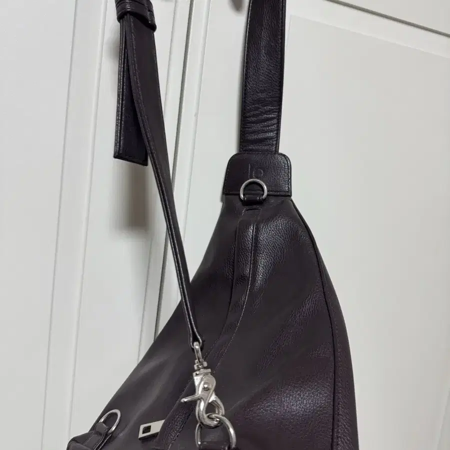 르 슬링백 브라운(le) sling bag