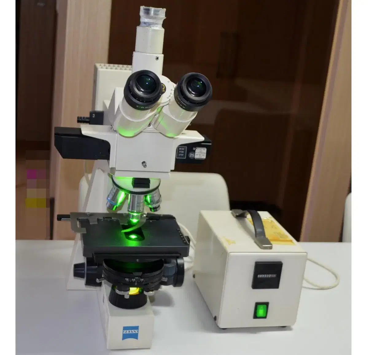 Zeiss Axiolab Fluorescence Microscope