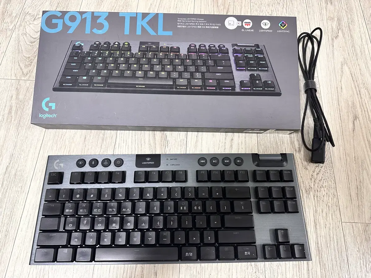 로지텍 g913 tkl 리니어 적축