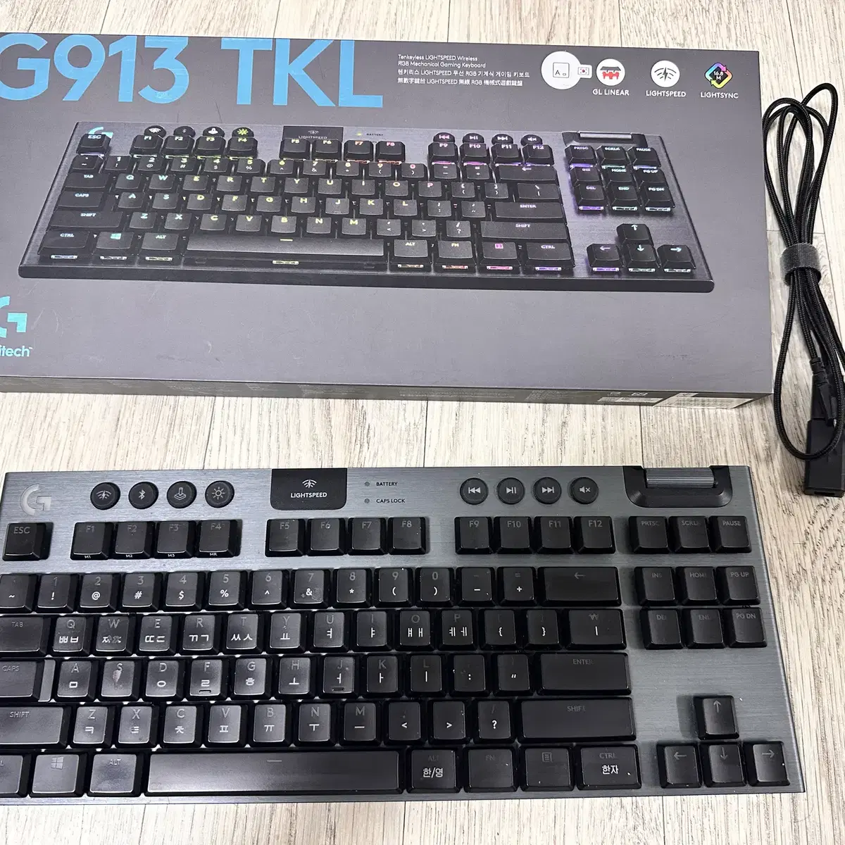 로지텍 g913 tkl 리니어 적축 가격제안 환영