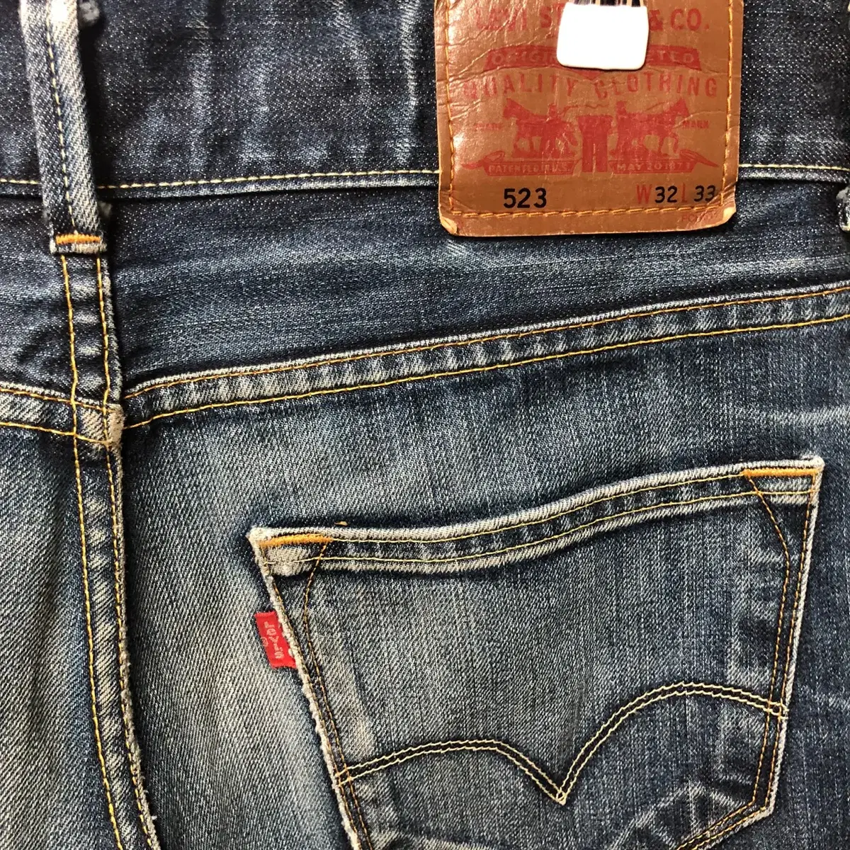 Levi's 523 스트레이트 핏 데님 (W32)