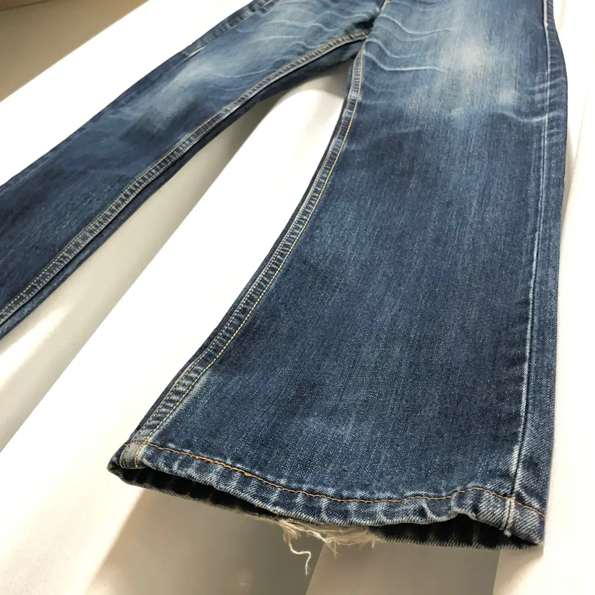 Levi's 523 스트레이트 핏 데님 (W32)