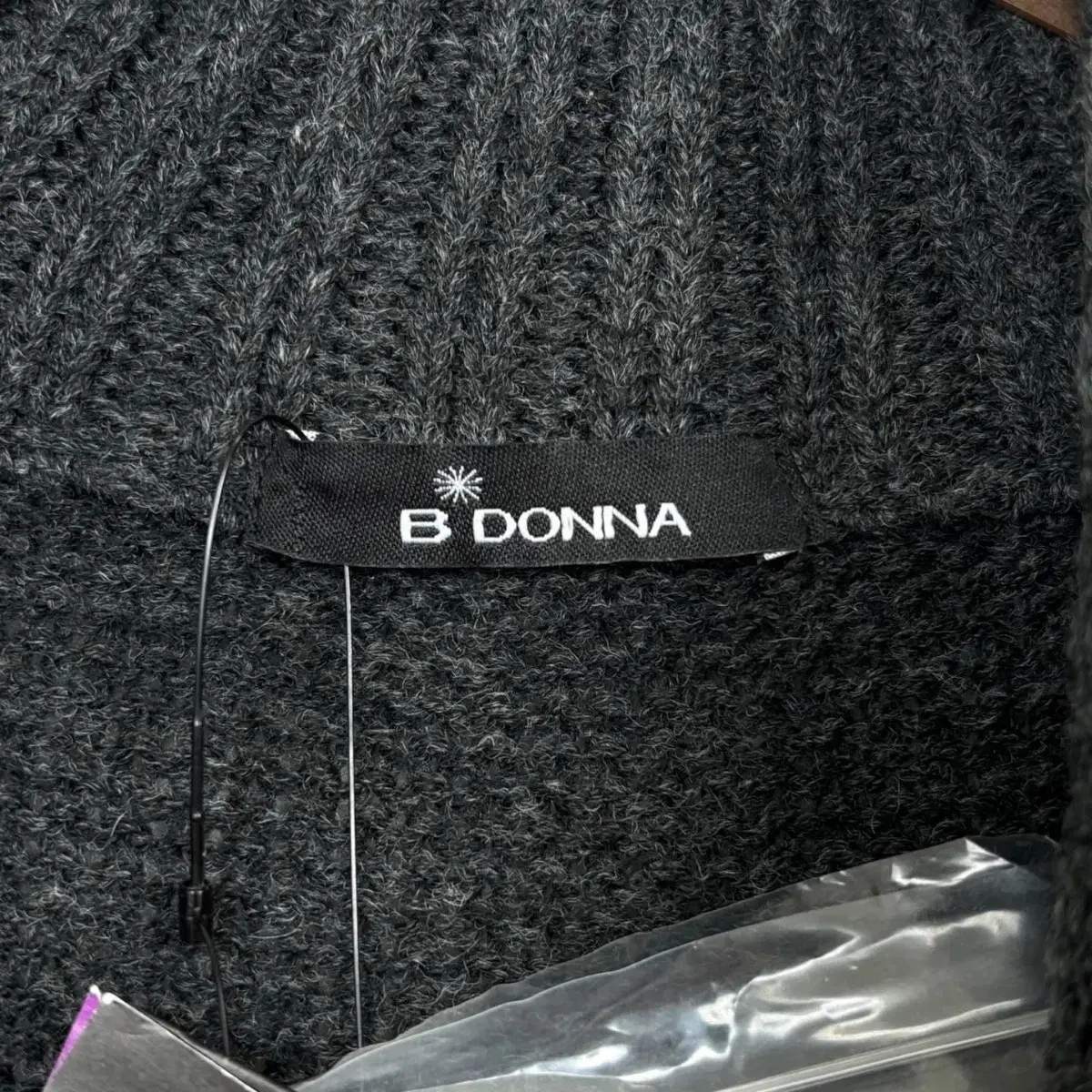 [새상품] B DONNA 가디건