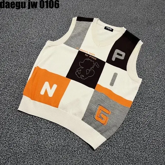 100 PING VEST PING KNIT VEST