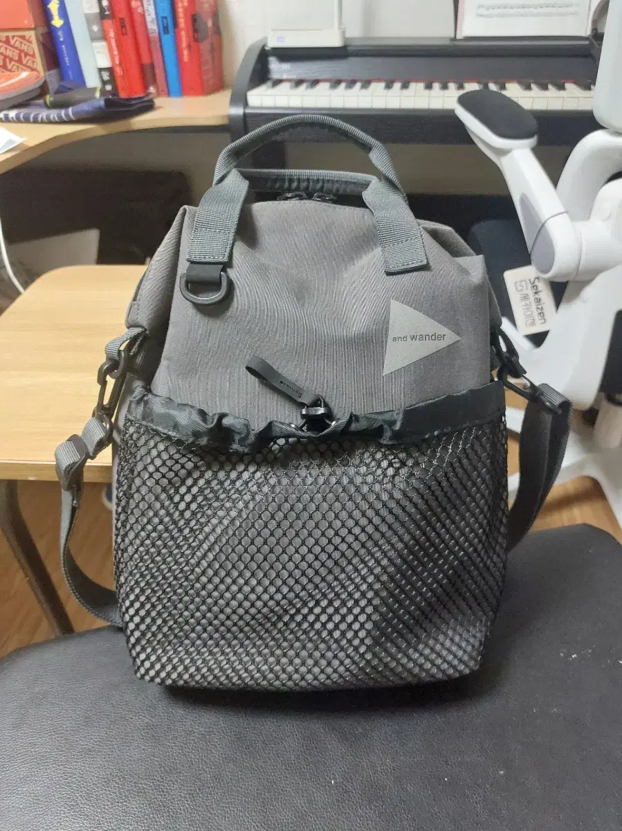 앤드원더 pe/co 2way bag gray