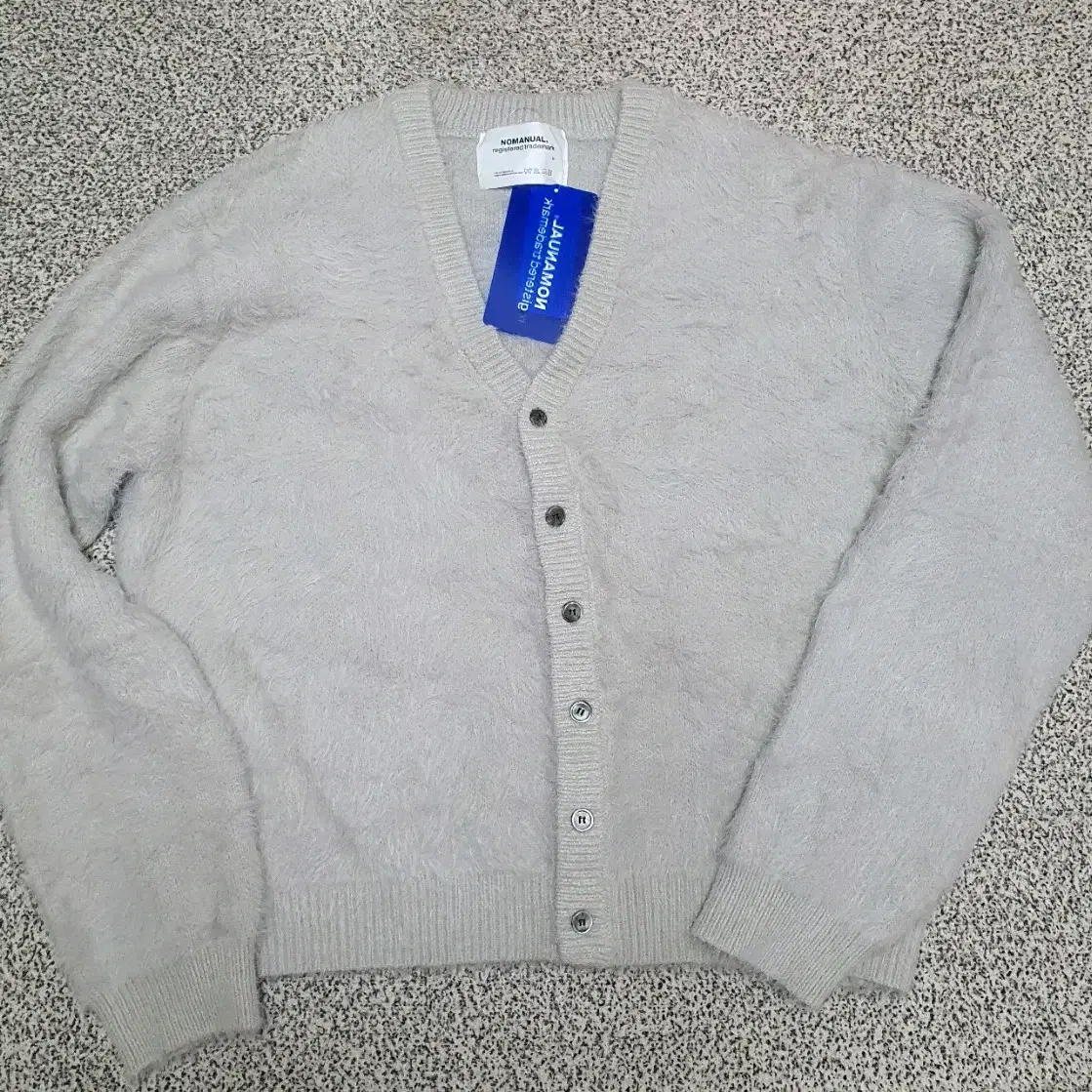 (새상품) 노매뉴얼 BULKY HAIRY CARDIGAN