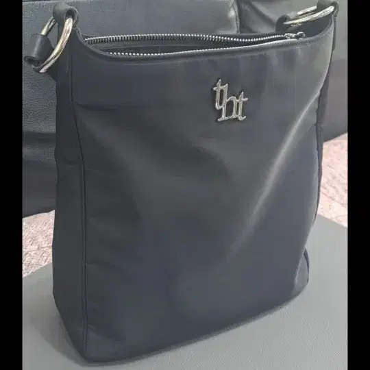 쓰리타임즈 Ring Bag Medium Black