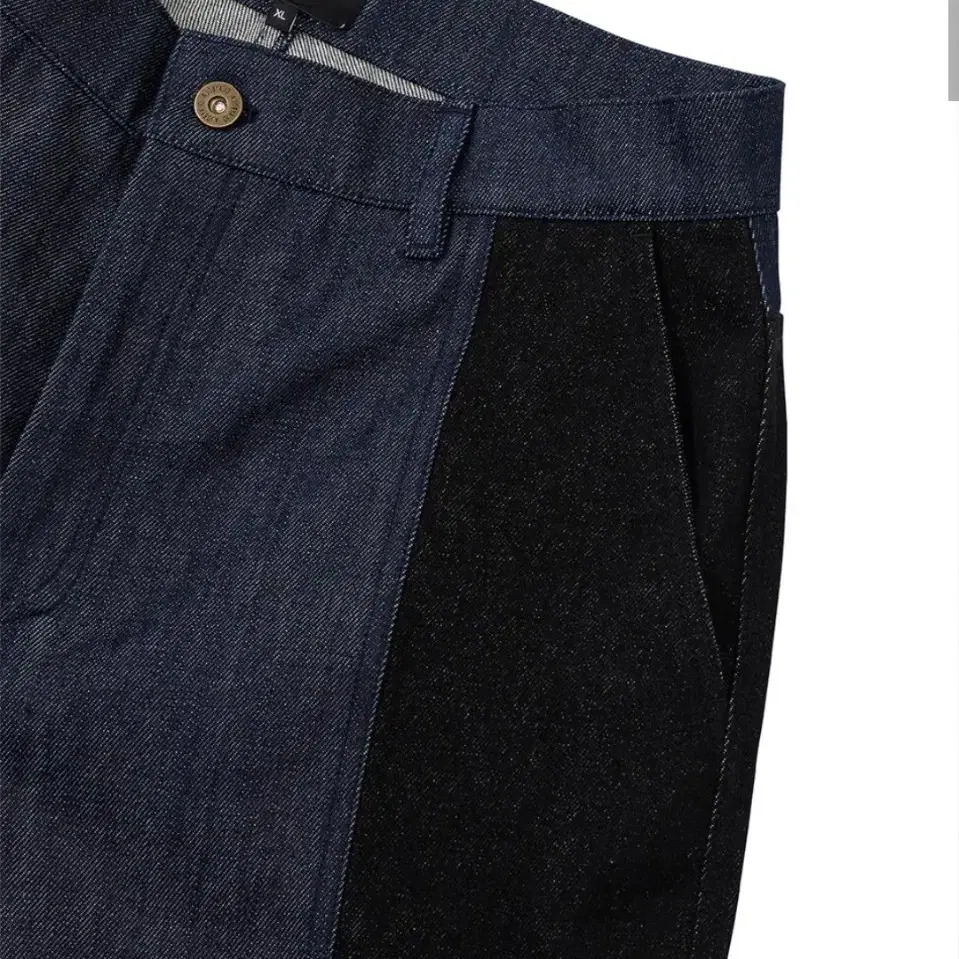 Denim Mixed Pants [NAVY]