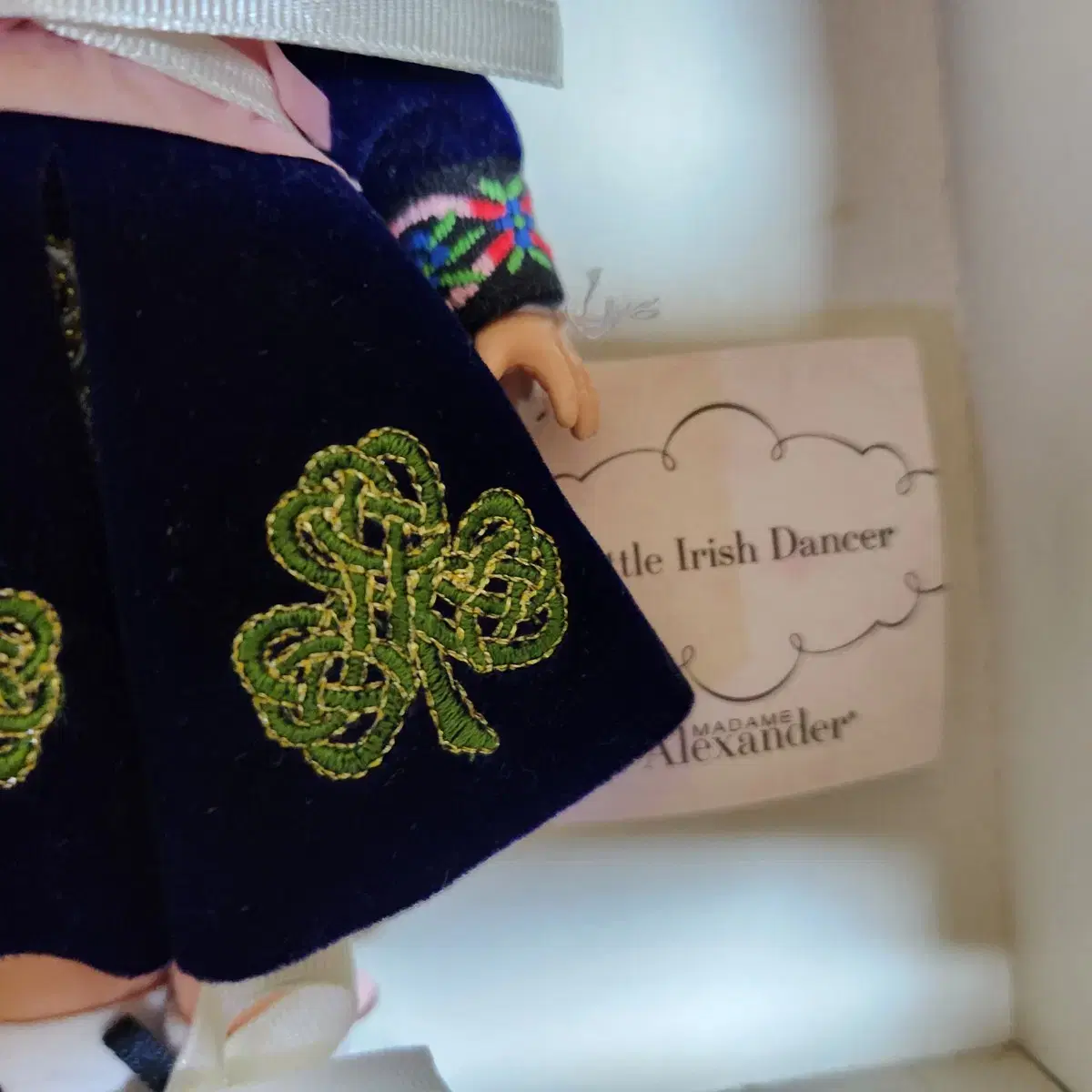 마담알렉산더 Little Irish Dancer.