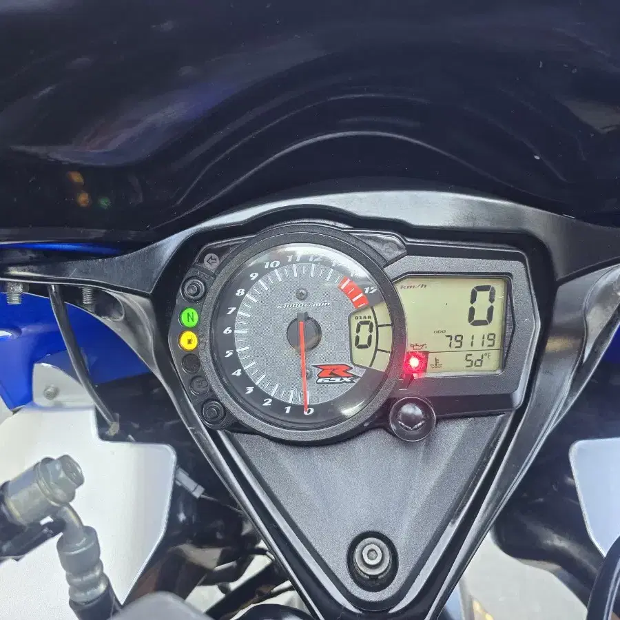 상태 최상 엔진 좋은 스즈키 명차 gsxr1000 08년식 판매합니다