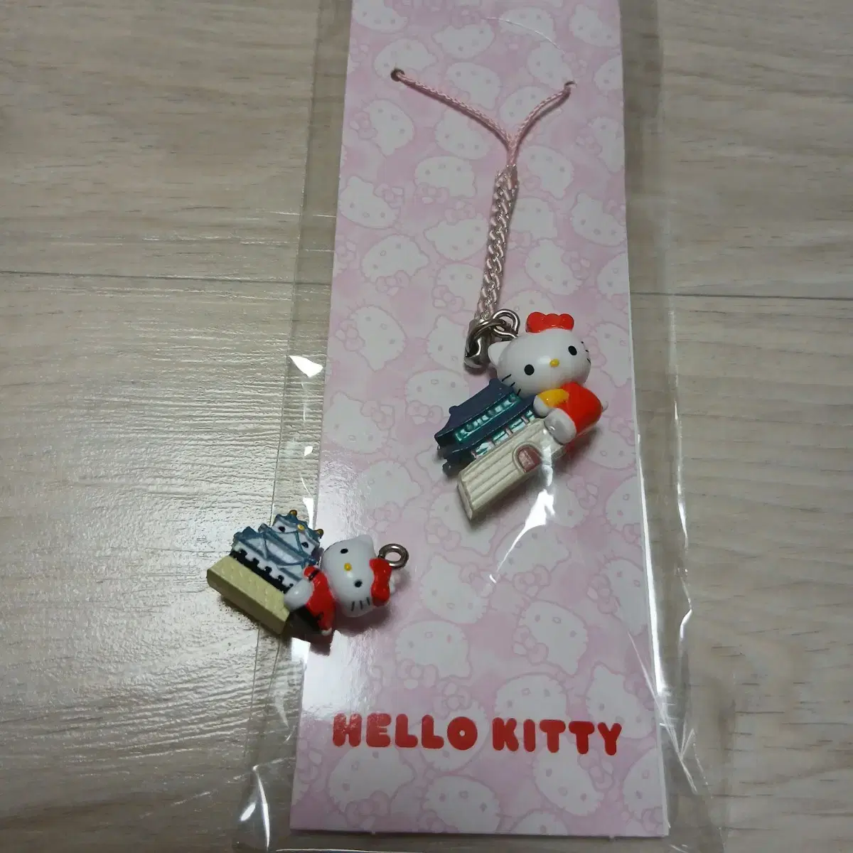 Kitty pop up Seoul AreaStrap Sungnyemun Kitty Hikone Castle KittyStrap Gacha Figures