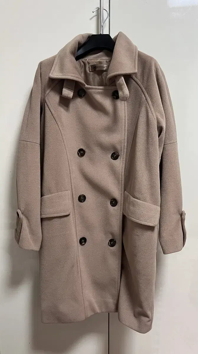 MAKMAKS Women's Beige coat