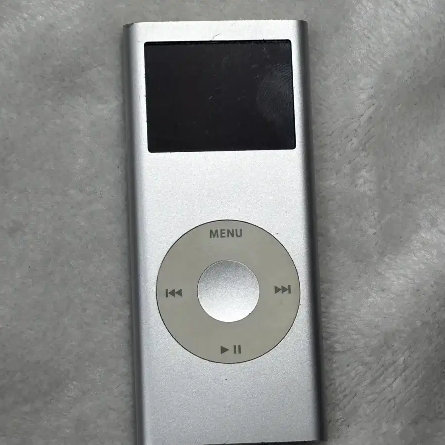 (배송비 포함)ipod 아이팟 나노 2세대 양도합니다 4GB