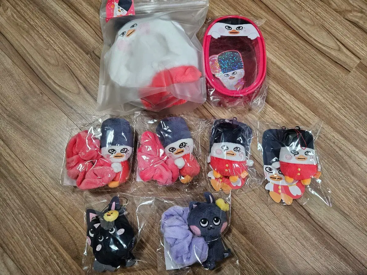 Rize ddolbyung 토냥덕 굿즈 wts!(10cm X)