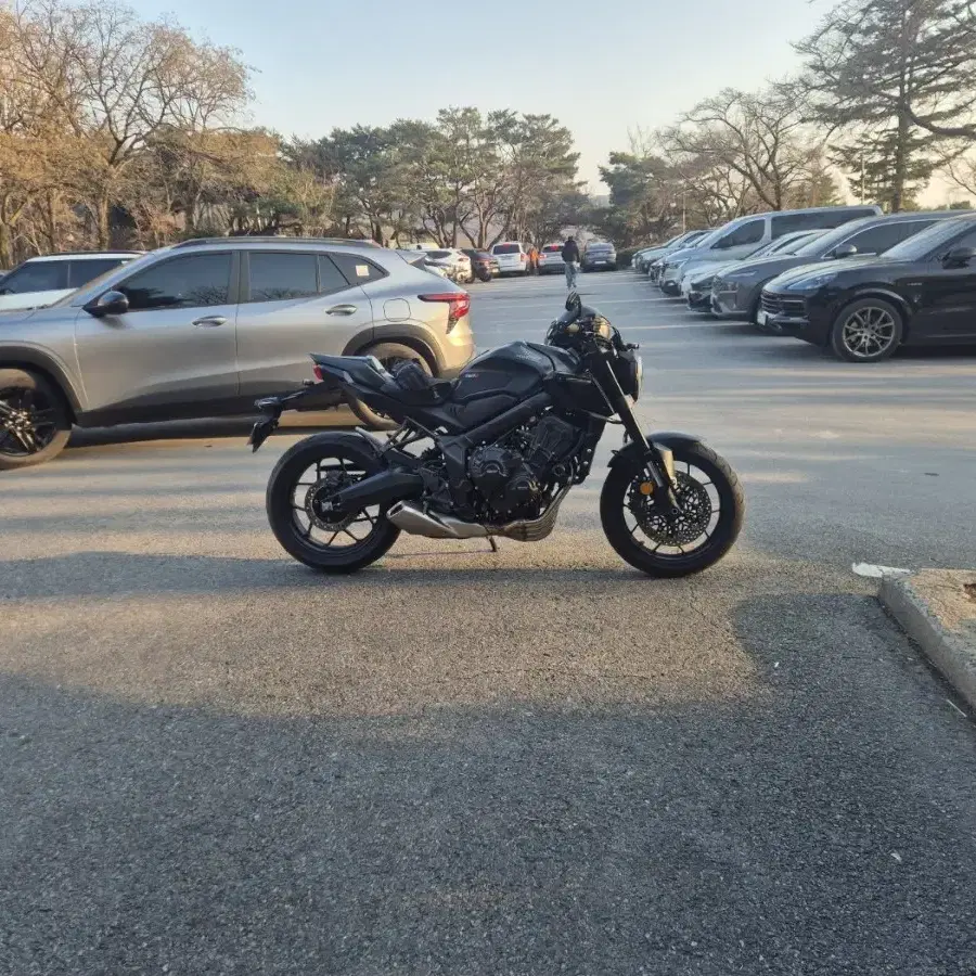 2023 cb650r 멧블랙 39xx