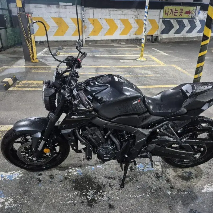 2023 cb650r 멧블랙 39xx