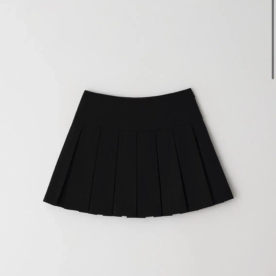 [새상품] 르베인 치마 Tude Pleated Skirt(Black)