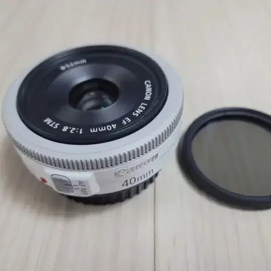 깔끔한 캐논 EF40mm f2.8 STM 단렌즈