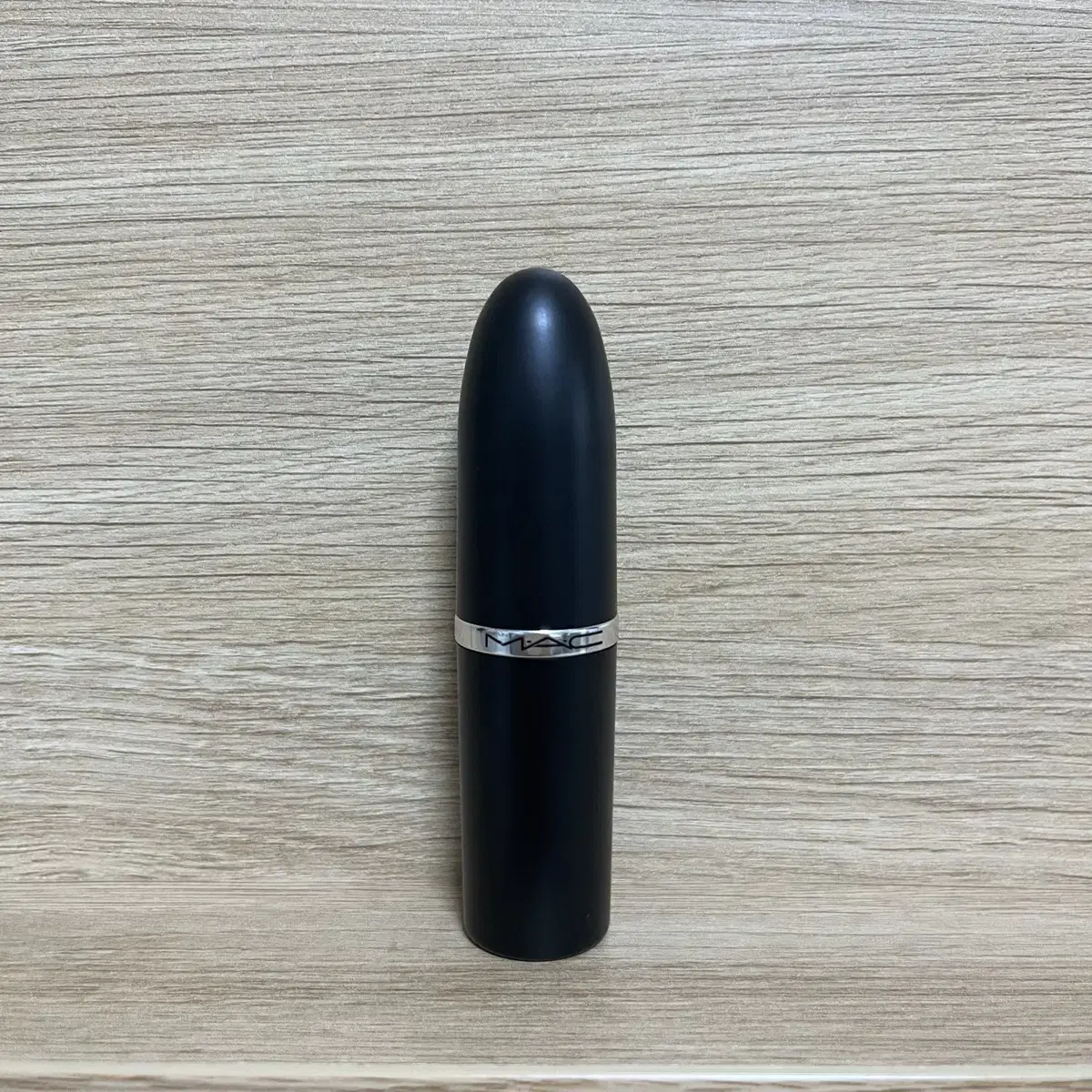 MAC MAC Satin Lipstick Myth (Miss)