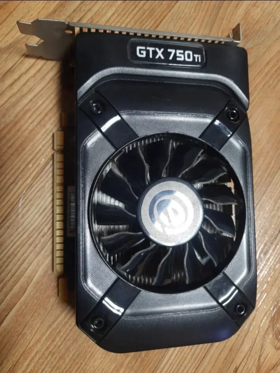 그래픽카드 gtx750ti