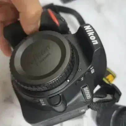 신품급 니콘 DSLR 카메라 D5500 과 18-55VR 렌즈 세트