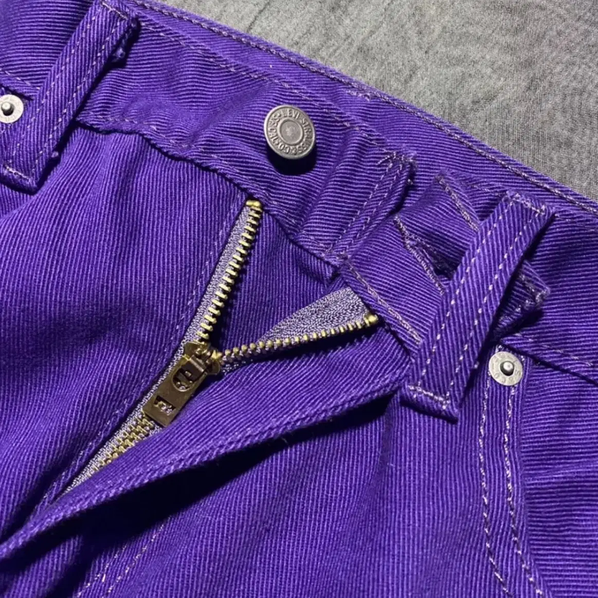 리바이스 541 pants purple