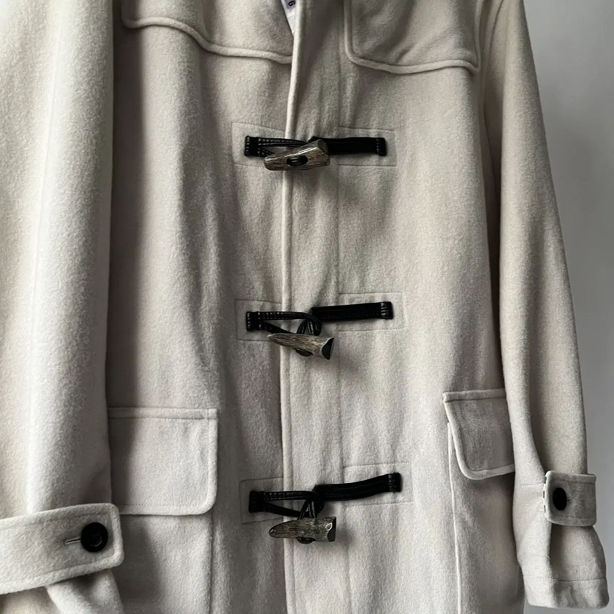 BURBERRY Cream wool Duffle coat 블랙라벨