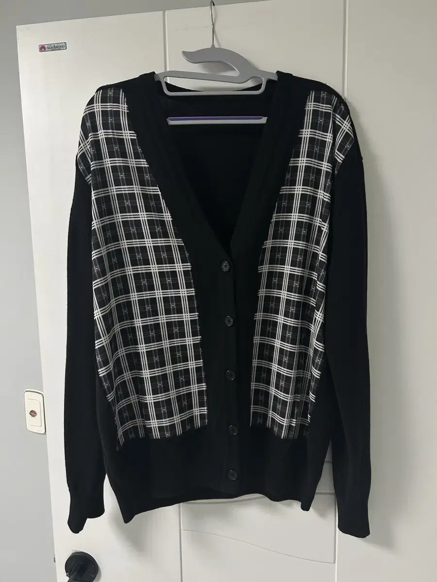 윤세 Hatch Check Cardigan 가디건 openyy