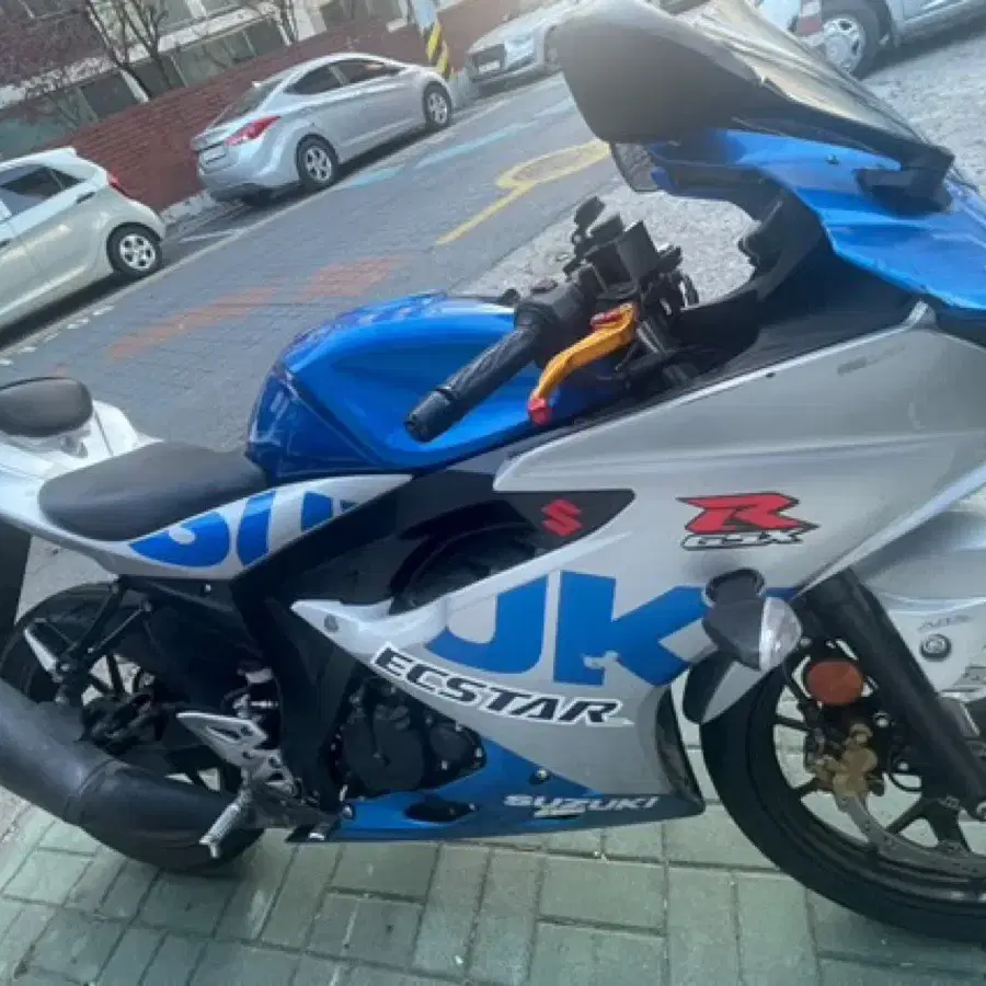 Gaxr125