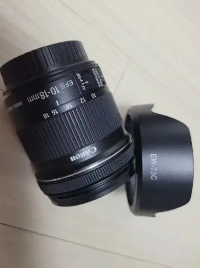 캐논 EF-S 10-18mm f4.5-5.6 IS STM 광각 렌즈