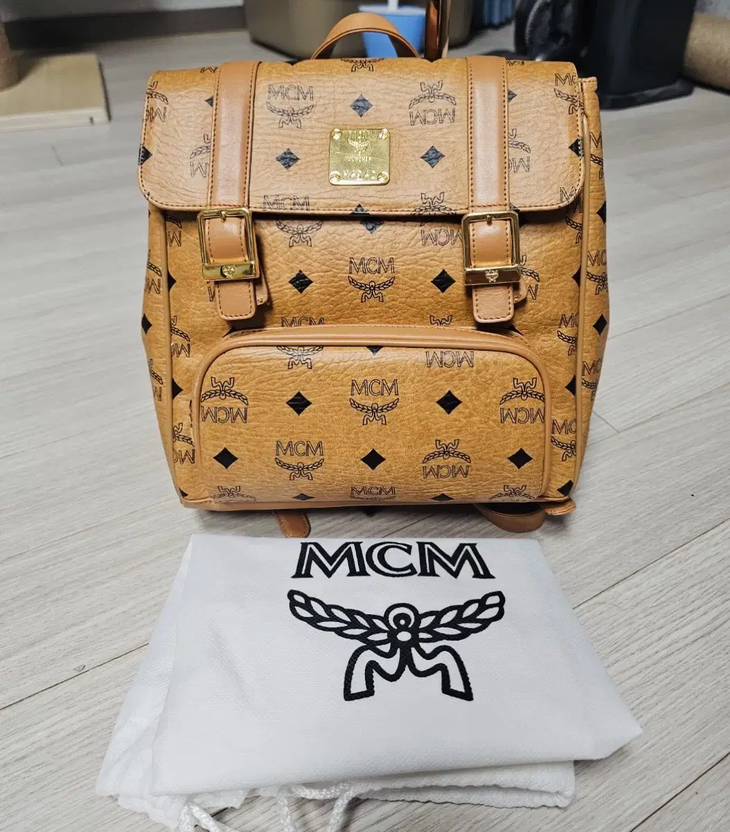 MCM S사이즈 백팩