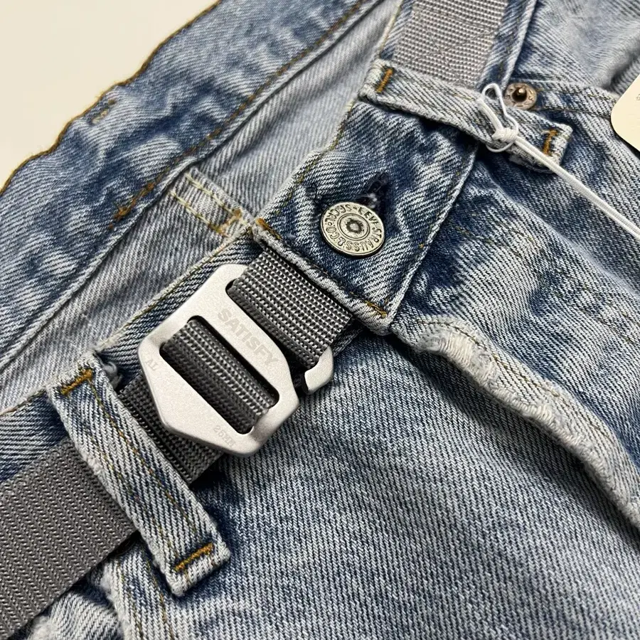 새티스파이 리바이스 SATISFY x LEVI'S 501