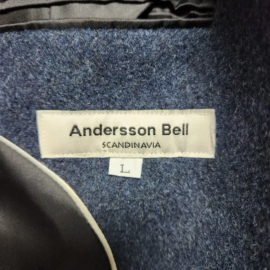 L 앤더슨벨 ANDERSSON BELL 울 더블  코트