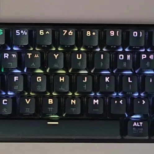 Corsair k65 RGB Pro mini 팝니다