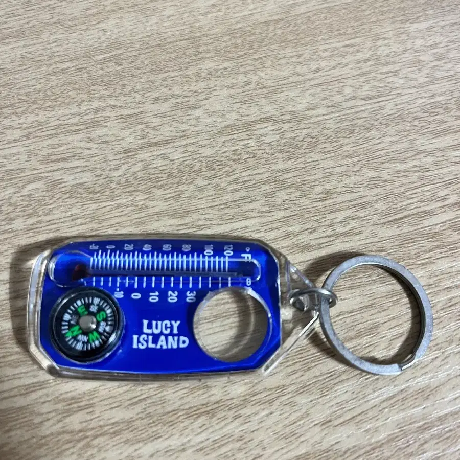 Lucy island keyring