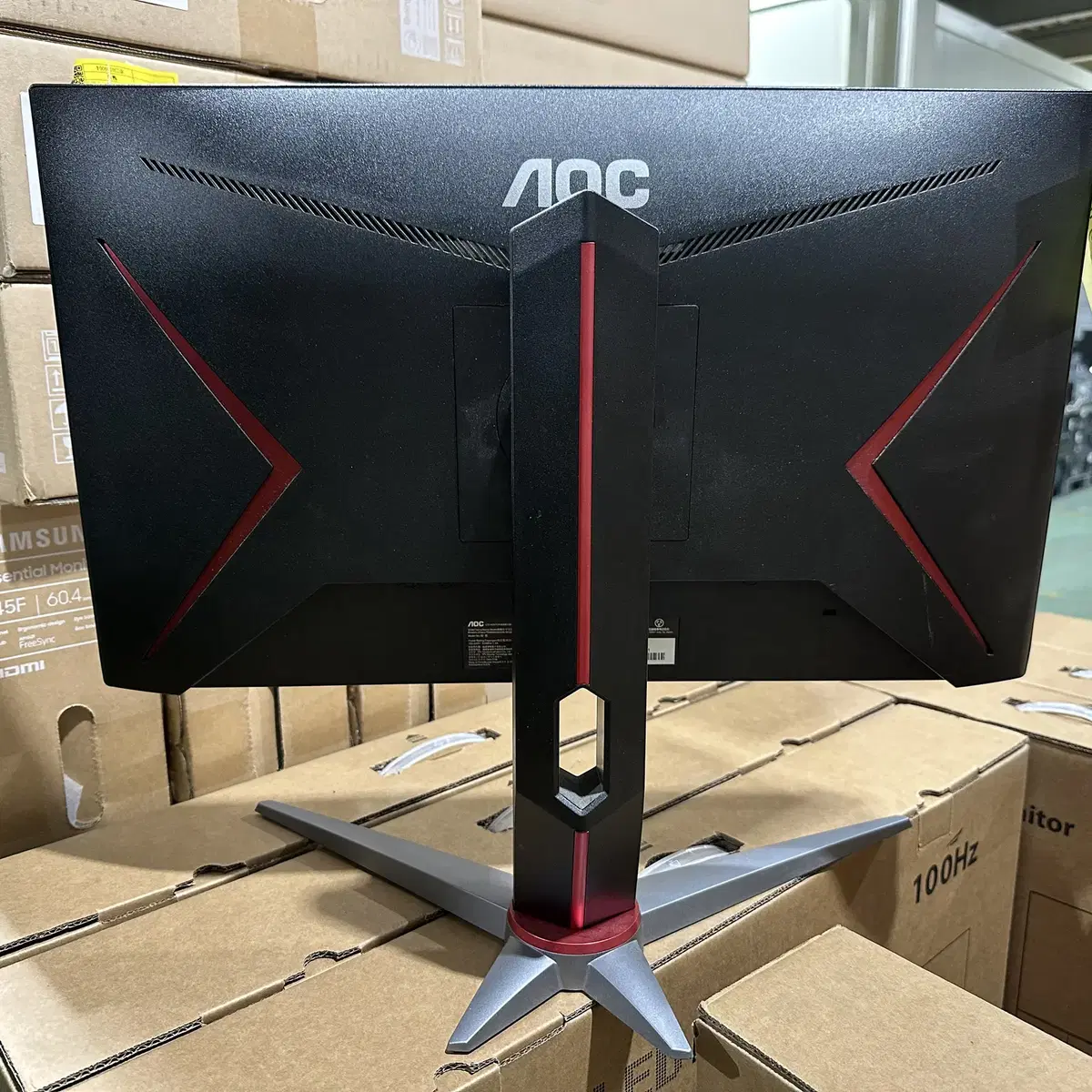 알파스캔 AOC 24인치 144Hz 게이밍 모니터 (24G2)